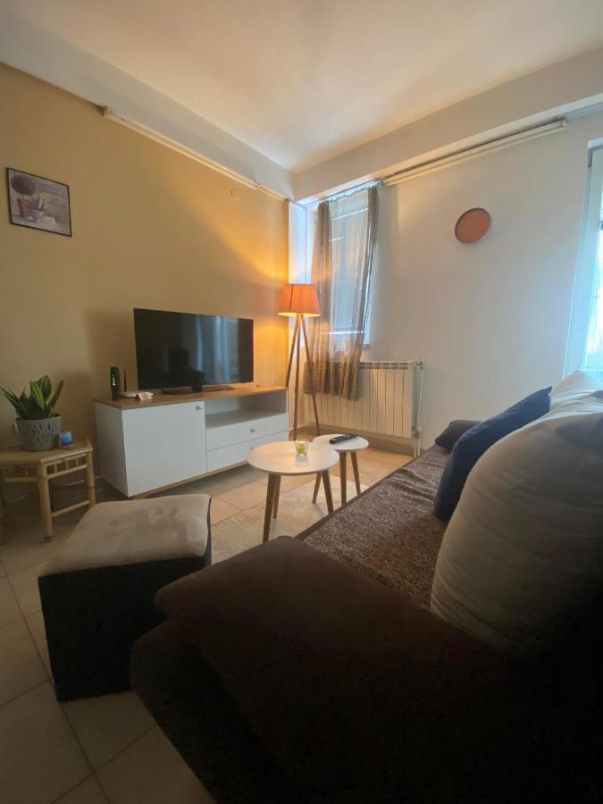 Donna Apartment スコピエ エクステリア 写真